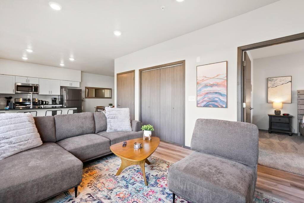 Апартаменты Brand New 2 Bd 2 Bth Near Dt And Perry District Спокан Экстерьер фото